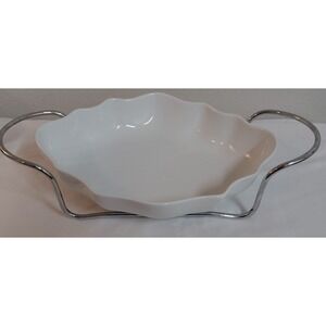 Over and Back Classic White Porcelain Oval Wavy Baker Casserole & Chrome Stand